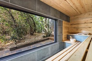 Sauna - Flamingo Bay Manor (Fisherhaven)