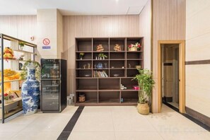 Unclassified image, 5 of 23, button - Qiha Hotel (Xiangshan North Gate Qingcao Alley) (Xiangshan)