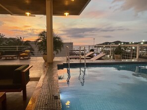 Outdoor pool, sun loungers - MuchoSur Santa Marta (Santa Marta)