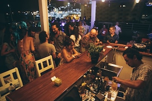 Snack bar