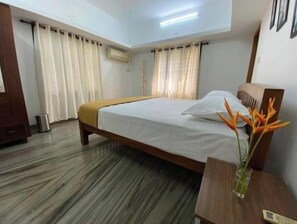 3 bedrooms - Kochi, Edappally, Kerala, India. (Edappally, Ernakulam)