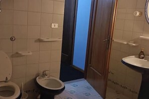 Bidet