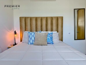 2 chambres, fer et planche à repasser, accès au Wi-Fi (inclus)