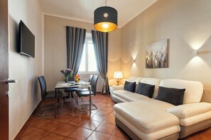 Apartment | Living area