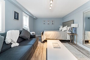 1 室のベッドルーム、WiFi (無料)、ベッドシーツ