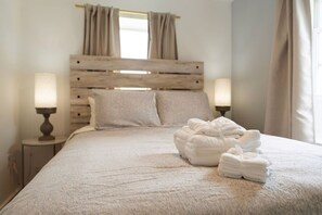 2 bedrooms, free WiFi, bed sheets