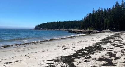 Charming Stay close to Bar Harbor/Acadia Park (4)