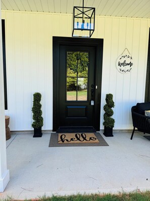 Exterior detail - Games and vacation Home in Clemson !  (Central)