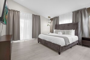 3 chambres, fer et planche à repasser, lit parapluie, Wi-Fi gratuit