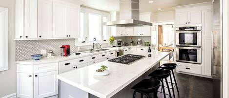 Microwave, oven, stovetop, dishwasher