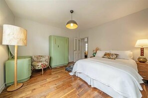 1 quarto, ferros/tábuas de passar roupa, Wi-Fi, roupa de cama