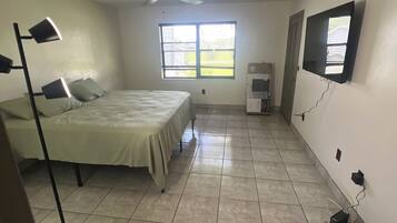 2 soveværelser, skrivebord, strygejern/strygebræt, gratis Wi-Fi