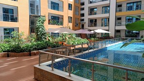 Pool - Cityscape Haven: Modern and Spacious 1 bedroom Apartment in Kileleshwa. (Nairobi)