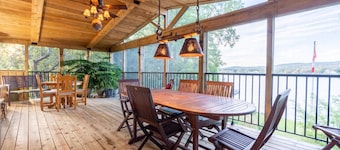 La Marina Inn :Peaceful Waterfront Next Door to 6 Acres Waterfront Park w Marina