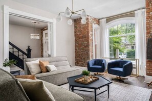 Imagen sin descripción, 2 de 41, botón