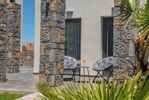 Terrace/patio - Opsis regen living B
 (Agkisaras Hersonisos)