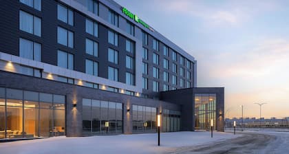 Holiday Inn Express Montreal Airport - St-Laurent by IHG