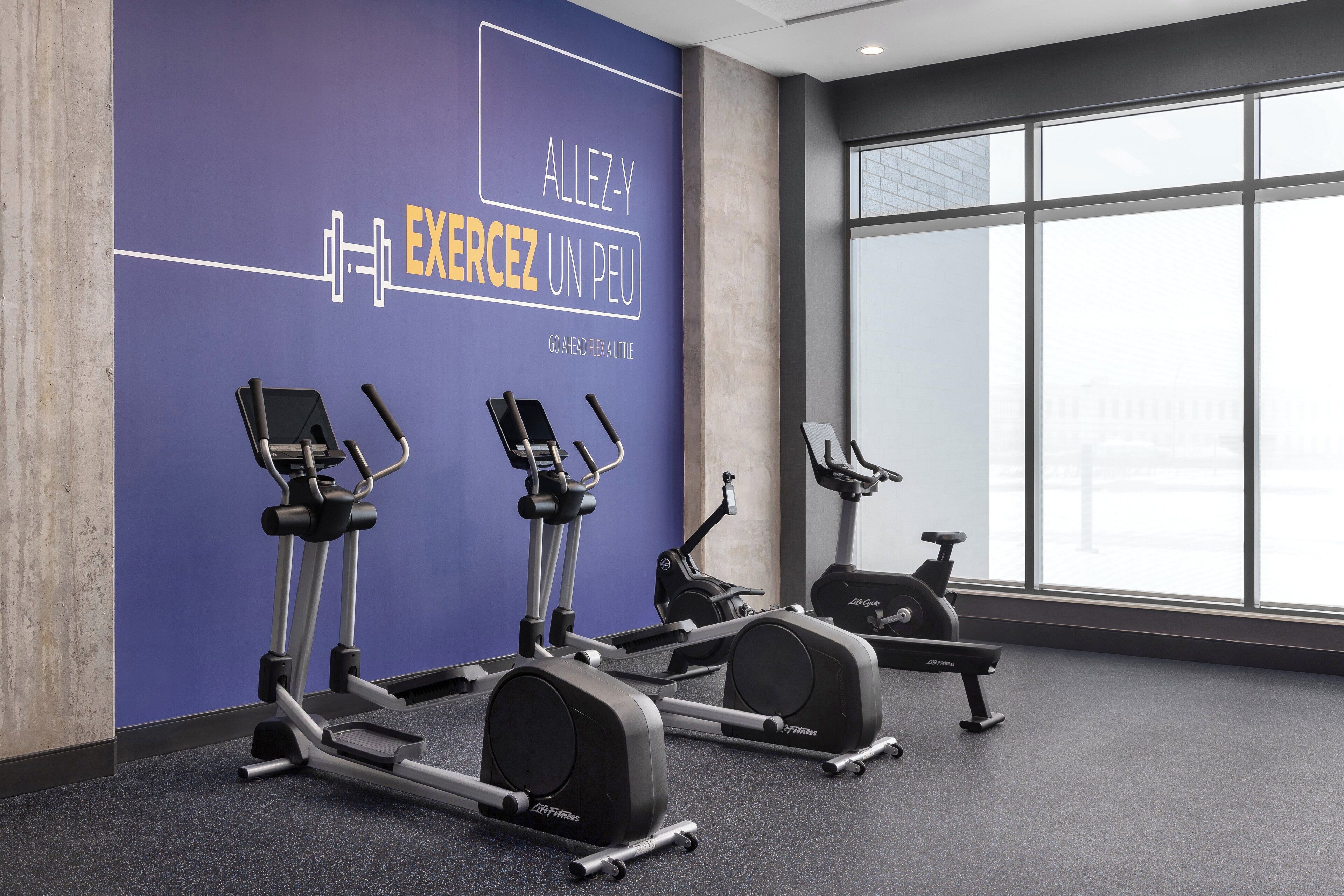 Foto - Holiday Inn Express Montreal Airport - St-Laurent by IHG