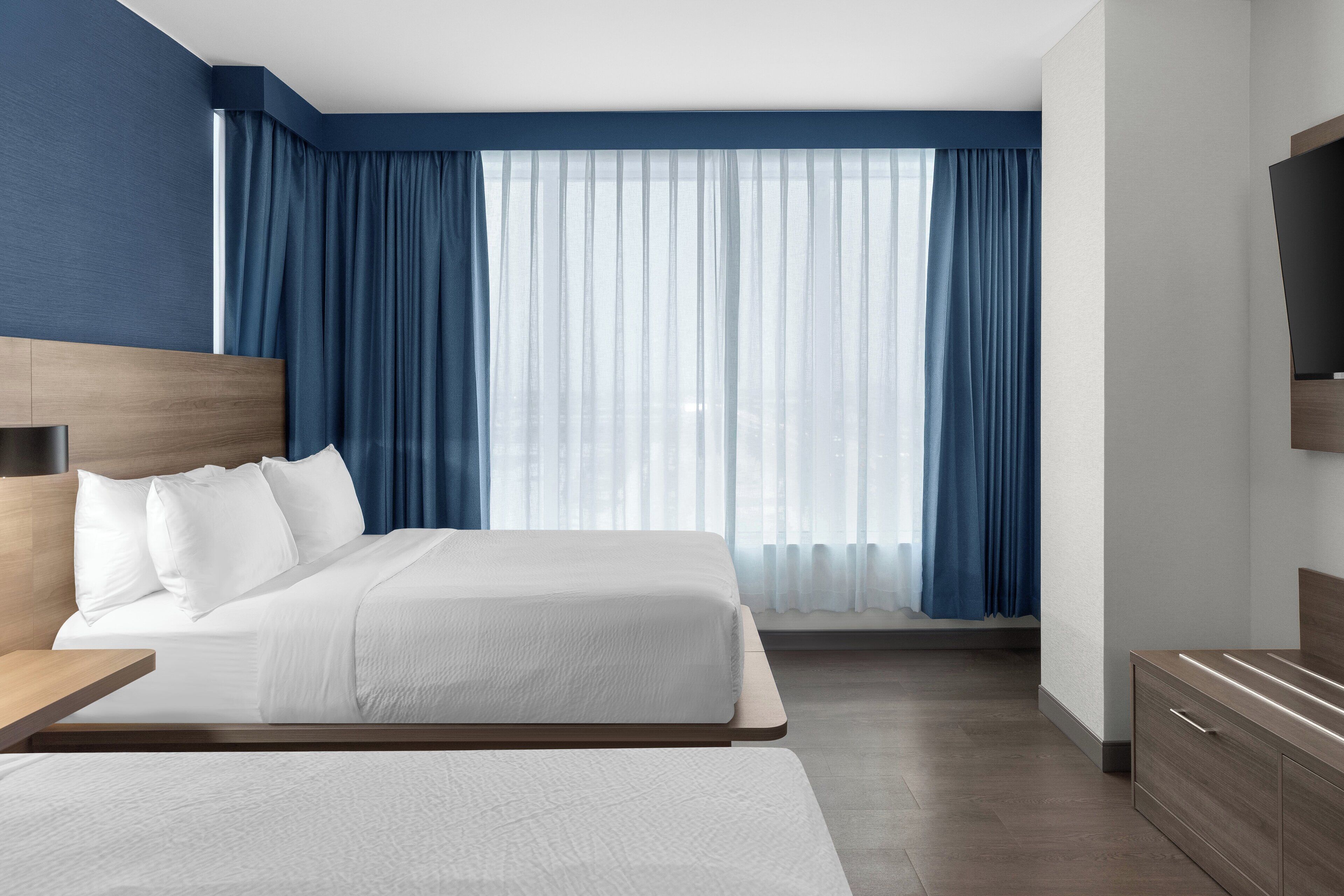 In-room safe, desk, laptop workspace, blackout drapes