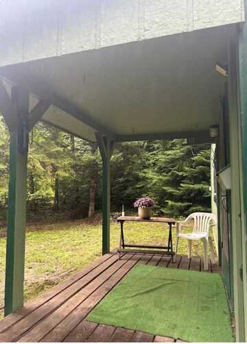 Grandpa’s a rustic 1-bedroom cabin in Eckerman near the Tahquamenon Falls.