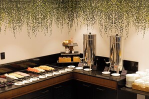 Free daily buffet breakfast - Hotel Lieto (Poços de Caldas)