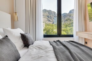 4 chambres, fer et planche à repasser, Wi-Fi, draps fournis