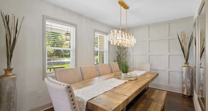 Living The Dream in Belmont N.C. / Heated Pool!