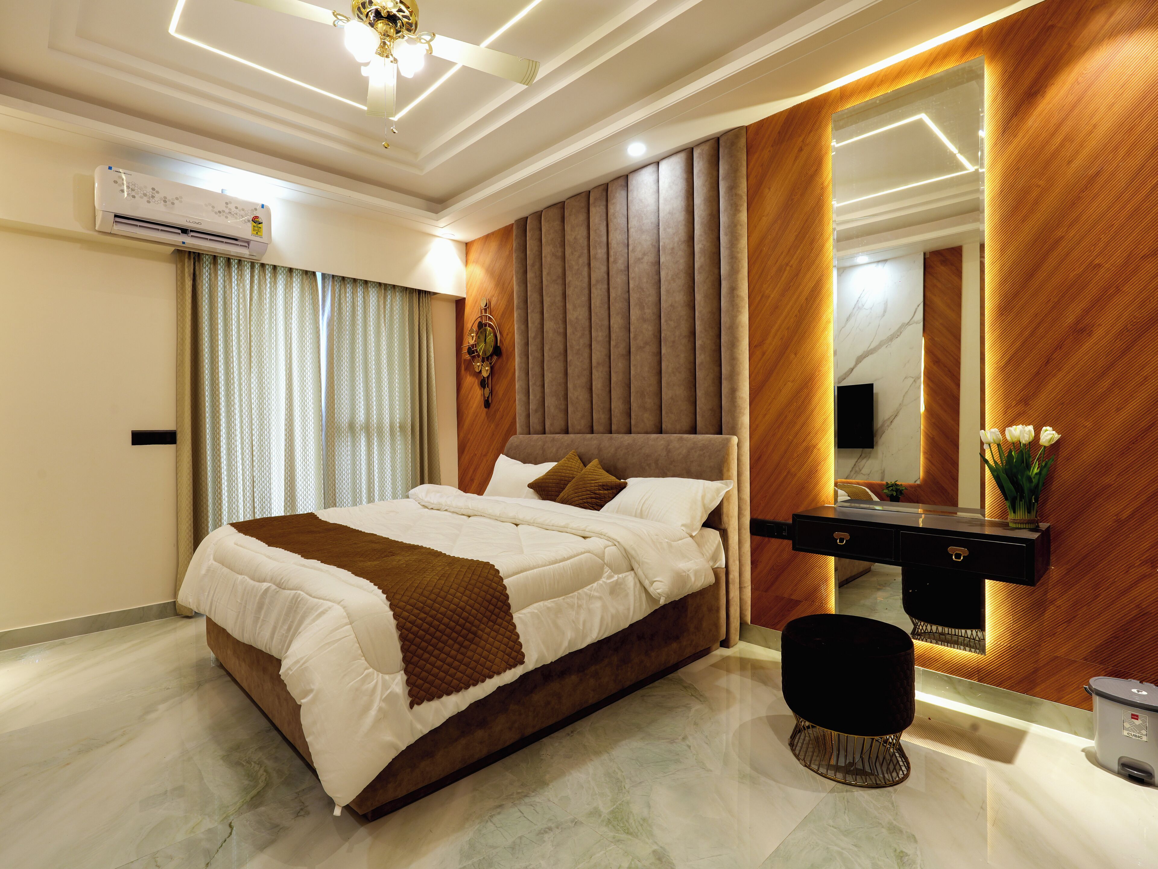 4 室のベッドルーム、アイロン / アイロン台、WiFi、ベッドシーツ