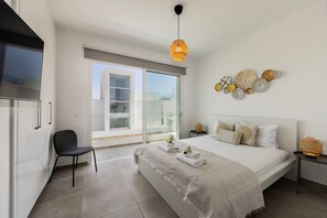 6 Schlafzimmer, Zimmersafe, Bügeleisen/Bügelbrett, kostenloses WLAN