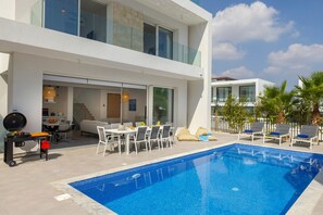 A heated pool - Protaras Bay View Villa 11 (Protaras)