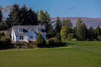 The stunning East Bank Farm