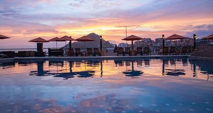 Marina Junior Suites