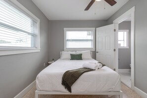 3 bedrooms, WiFi, bed sheets
