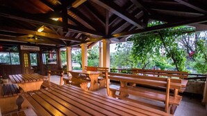 Outdoor dining - Apartments Adriana - Studio Apartment A2+1 (Starigrad-Paklenica)