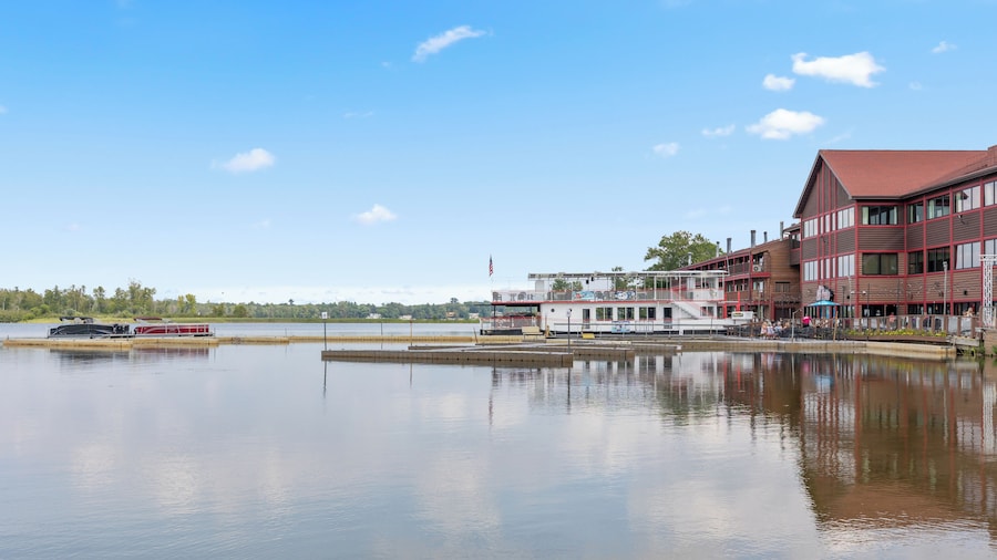 The Lodges at Breezy Point
