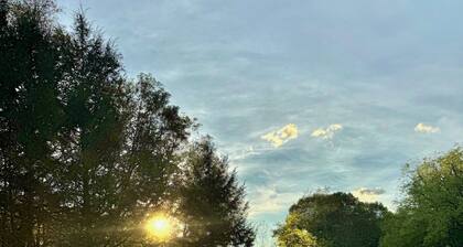 Peaceful, affordable cottage perfect for your next mountain getaway