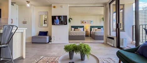 1 bedroom, WiFi, bed sheets