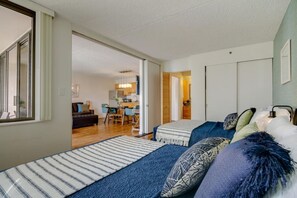 1 habitación, tabla de planchar con plancha y wifi 