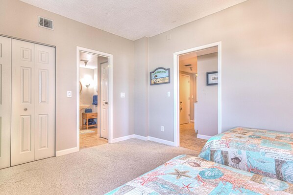 2 habitaciones, wifi gratis y ropa de cama