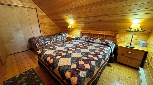 4 habitaciones, tabla de planchar con plancha, wifi y ropa de cama
