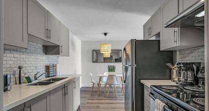 Pets Sleep6 Long Sault Parkway