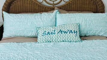 2 bedrooms, iron/ironing board, WiFi, bed sheets