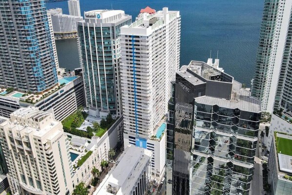 Exterior - Superb Private unit Perfectly Located In Brickell (Miami)