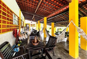 Área de parrillas y picnic