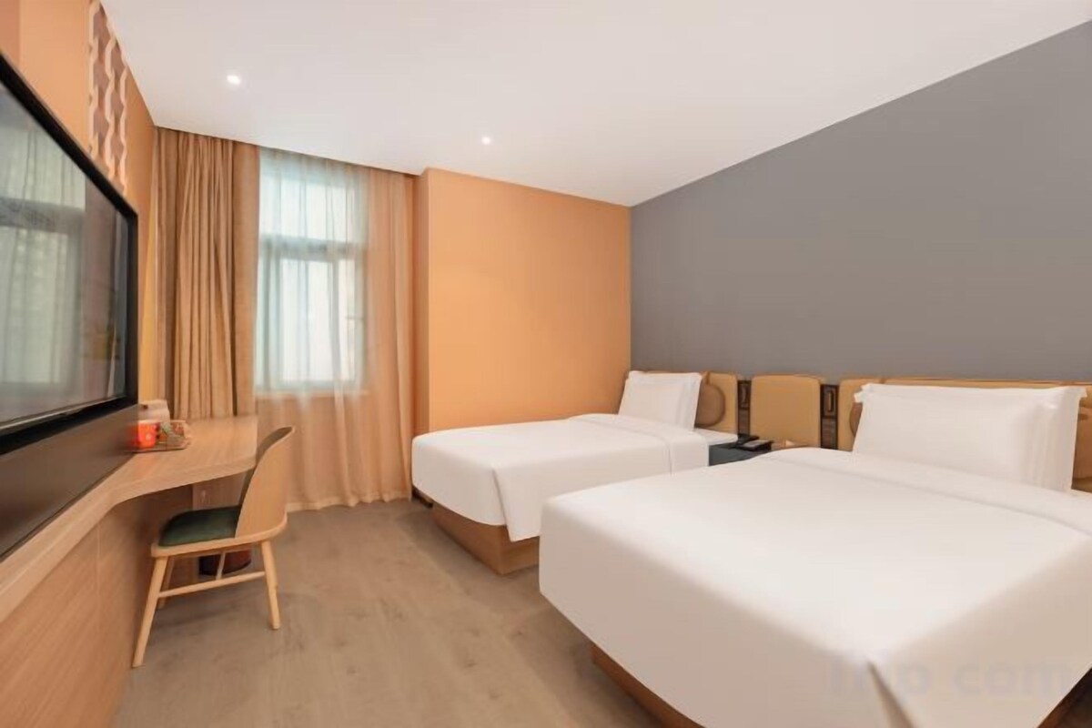 Superior 2-bed Room