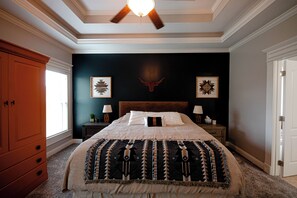 4 soverom, strykejern/-brett, wi-fi og sengetøy