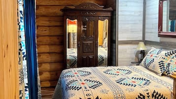 2 bedrooms, travel crib, WiFi, bed sheets