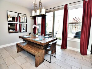 Luxury House, Mountain View | In-room dining - Entrada at Moab 421 and 425 (Moab)