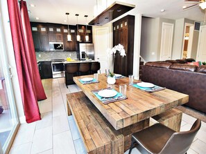 Luxury House, Mountain View | Dining room - Entrada at Moab 421 and 425 (Moab)