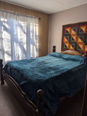 2 makuuhuonetta, silitysrauta/-lauta, Wi-Fi, vuodevaatteet